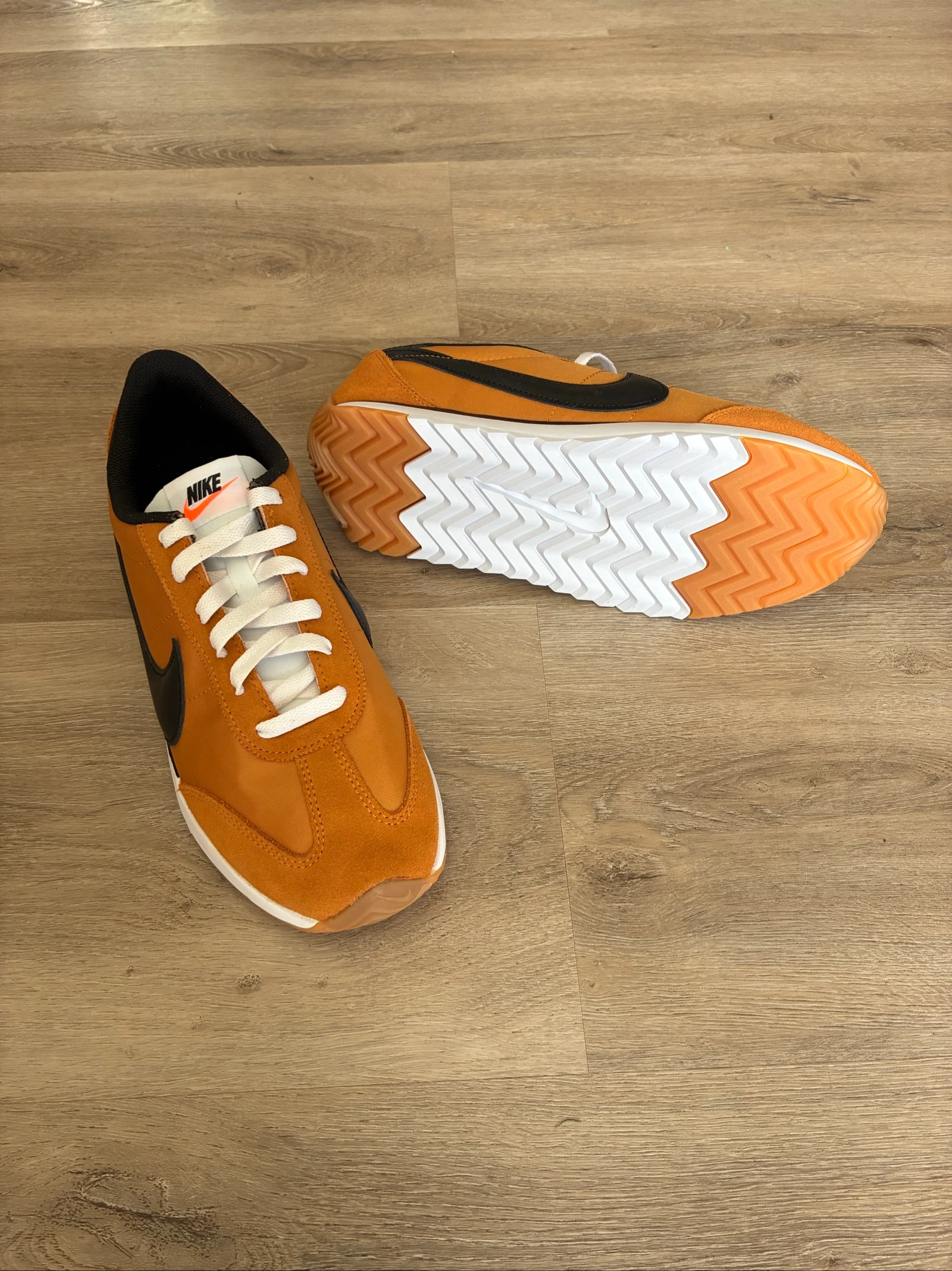 Basket Nike Pacific taille 42,5 – photo 2